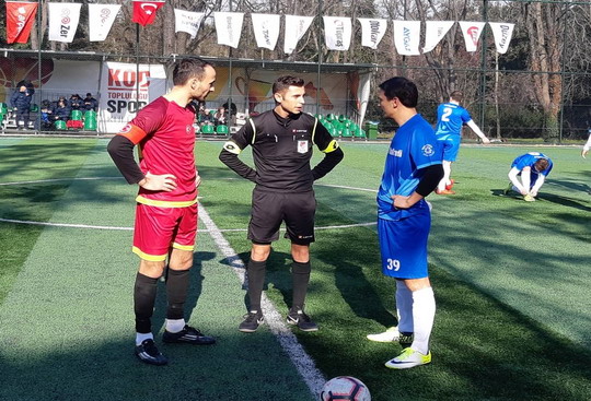 Koç Topluluğu 30. Spor Şenlikleri İstanbul Futbol turnuvalarında takımlarımız dolu dizgin başarıya koşuyor.