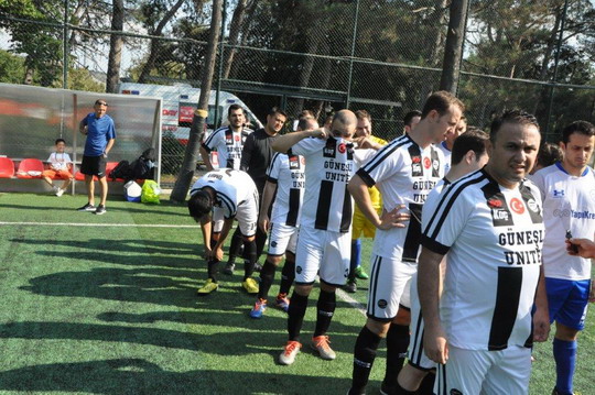 Futbol Turnuvasında ikinci hafta sürpriz sonuçlarla bitti.