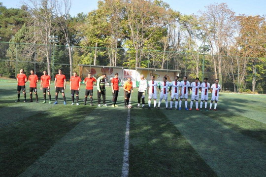 BizClub İstanbul Futbol Turnuvasında Final Heyecanı