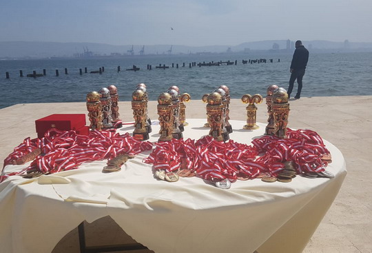 Koç Topluluğu 29. Spor Şenliği İzmir Bölge Kapanış Töreni’nde 4 Kupa 40 Madalya!