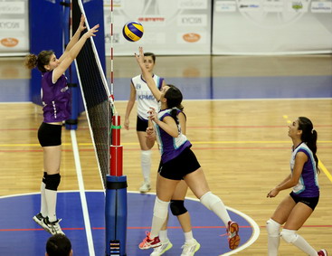 Voleybol Takımımız Şampiyonluk için sahaya çıkıyor...