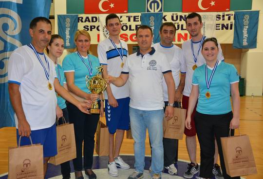 Yapı Kredi Bölge Spor Şenliği’nin 18’incisini Trabzon’da tamamladık...