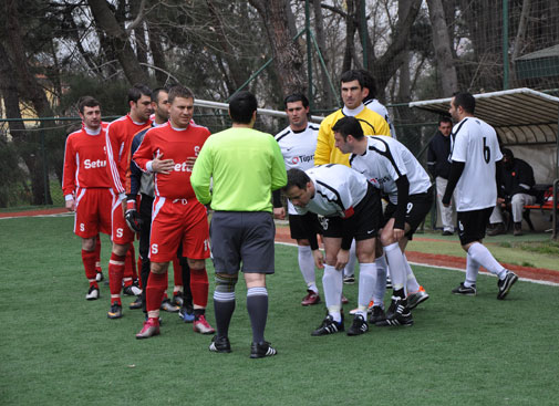 Koç Spor Şenlikleri Futbol Ligi 6. hafta maçları ile devam ediyor