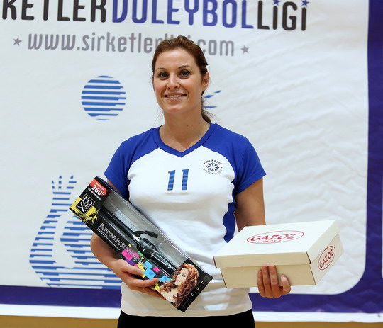 Voleybol Bayan Takımımız Fonex Şirketler Ligi’nde yoluna yenilgisiz devam ediyor!