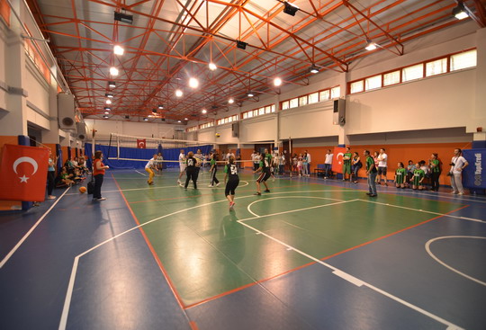 Yapı Kredi Bölge Spor Şenliği’nin 15'incisini Bursa’da rekor bir katılımla tamamladık...