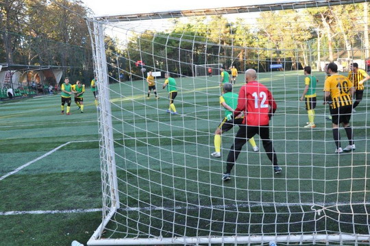 BizClub Futbol Turnuvası YKB CUP ve YKB LİG gruplarının ilk hafta maçları tamamlandı.