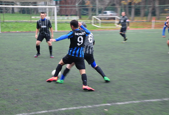 Yapı Kredi 2014 yılı İstanbul Bölge Futbol Turnuvası’nda  “final” haftası...