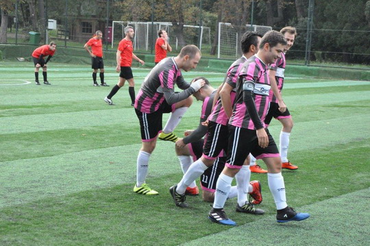 Futbol turnuvasında YKB CUP ve YKB LİG İkinci tur heyecanı başladı.