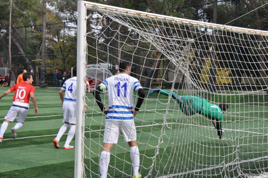 Futbolseverleri YKB CUP ve YKB LİG yarı final maçlarını izlemeye davet ediyoruz!