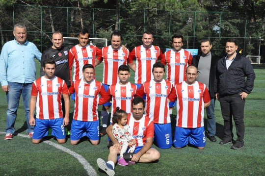 Futbol turnuvasında İlk tur karşılaşmaları tamamlandı.