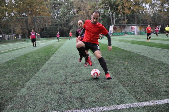 Futbol Turnuvasında ilk gurup maçlarının son haftasına giriyoruz.