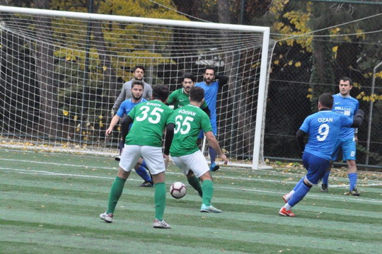 Futbol turnuvasında CUP ve LİG gruplarında Çeyrek Final eşleşmeleri belli oldu.