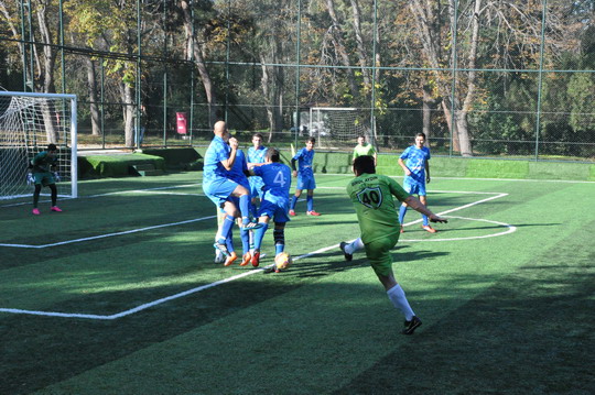 Futbol Turnuvası’nda finallere gidecek takımlar netleşmeye başladı...