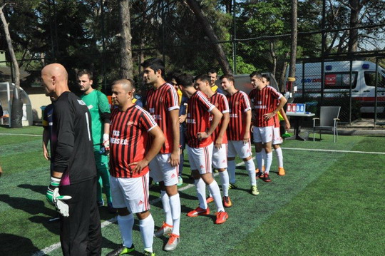 Futbol Turnuvasında ikinci hafta sürpriz sonuçlarla bitti.