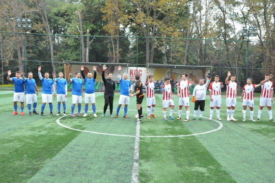 Futbol turnuvasında YKB CUP ve YKB LİG İkinci tur heyecanı başladı.