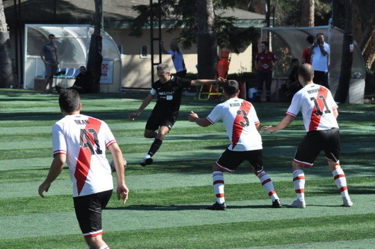 BizClub Futbol Turnuvası YKB CUP ve YKB LİG gruplarının ilk hafta maçları tamamlandı.