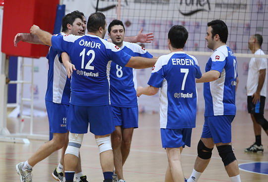 Erkek Voleybol Takımımız bu hafta rakibini devirdi....