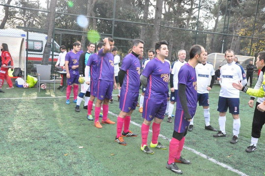 Yapı Kredi İstanbul Bölge Futbol Turnuvası’nda Yarı Final heyecanı başladı.