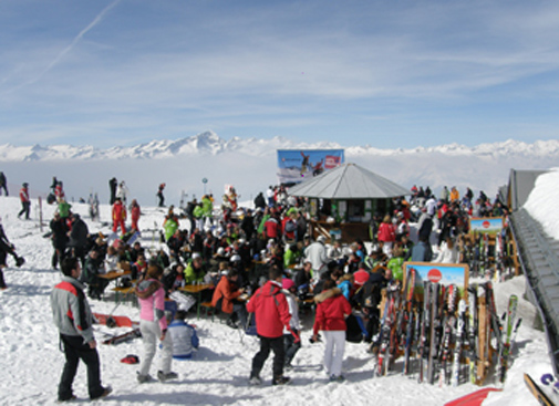 XIII UCI SKI MEETING’de yerinizi alın!
