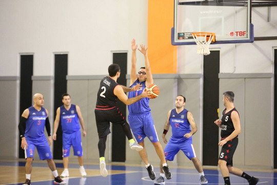 Yapı Kredi Ankara Erkek Basketbol Takımımız CBL’de 2'nci galibiyetini aldı!