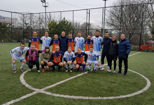 BASİSEN İstanbul Futbol Turnuvası’nda iki takım.... tek yürek....Yarı finaldeyiz....