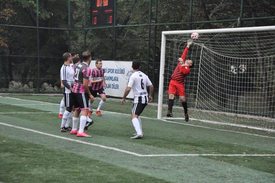 Futbol turnuvasında 7’nci hafta maçları geride kaldı.
