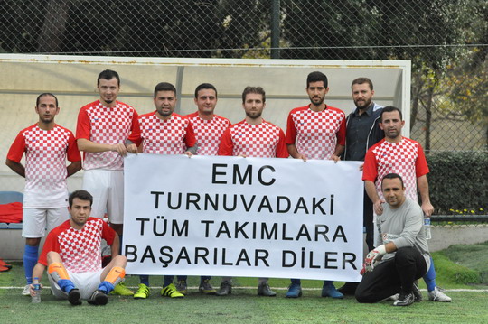 Futbol Turnuvası’nda ikinci tur karşılaşmaları kıyasaya mücadelelerle devam ediyor.