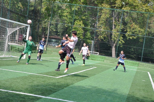 Yapı Kredi 2017 Futbol Turnuvası’nda ilk hafta karşılaşmaları oynandı!