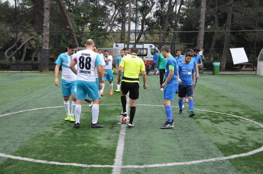 Futbol Turnuvasında ilk gurup maçlarının son haftasına giriyoruz.