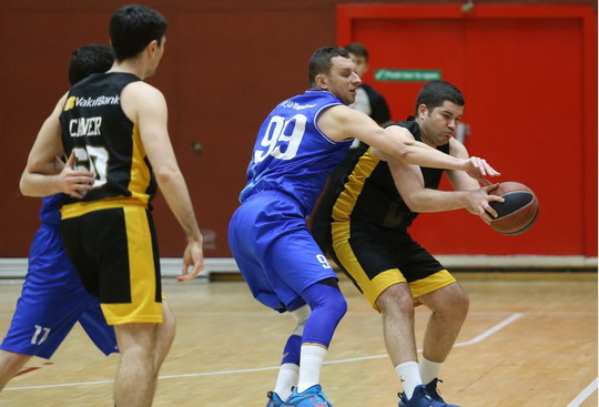 Erkek Baskebol Takımımız CBL Play-Off mücadelelerinde Yarı Finalde...