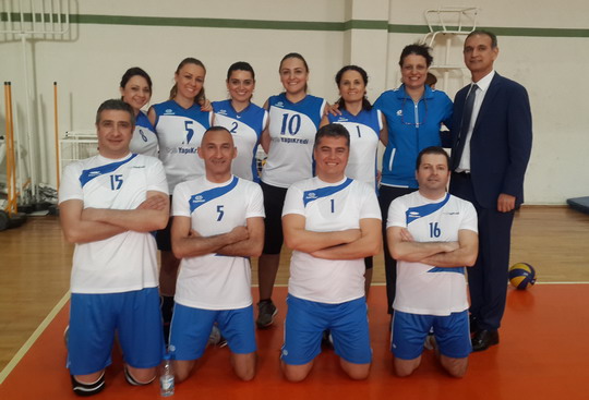 İzmir Voleybol Takımımız Şampiyon...