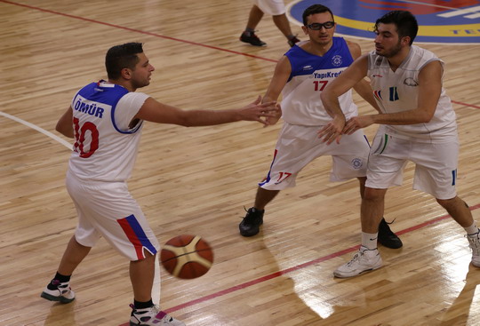 Ankara Erkek Basketbol Takımımız CBL Ankara Ligi’nde...