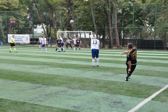 Yapı Kredi 78.Yıl İstanbul Futbol Turnuvası müsabakaları başladı!