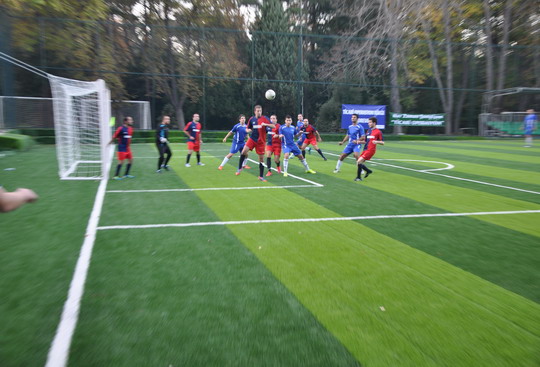 Yapı Kredi Futbol turnuvasında ikinci tur ilk maçları tamamlandı.