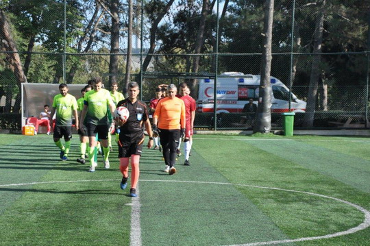 Futbol turnuvasında İlk tur karşılaşmaları tamamlandı.