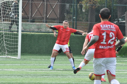 Futbol Turnuvası’nın 5. haftasında aşama grupları belirlenmeye başladı.