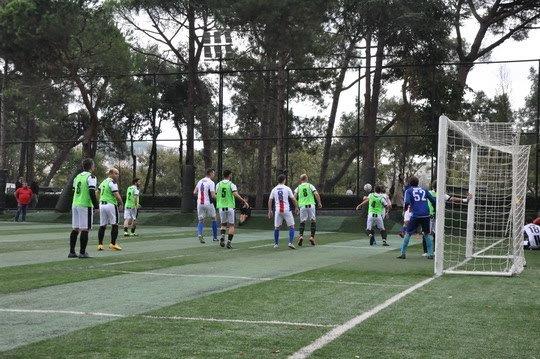 Yapı Kredi 78.Yıl İstanbul Futbol Turnuvası müsabakaları başladı!