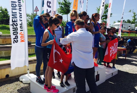 Atletlerimiz Koç Topluluğu Spor Şenliği’nde koştu...