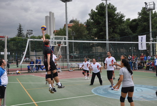 Yapı Kredi Bölge Spor Şenliği'nin 11'incisini  Ankara’da büyük bir katılımla tamamladık...