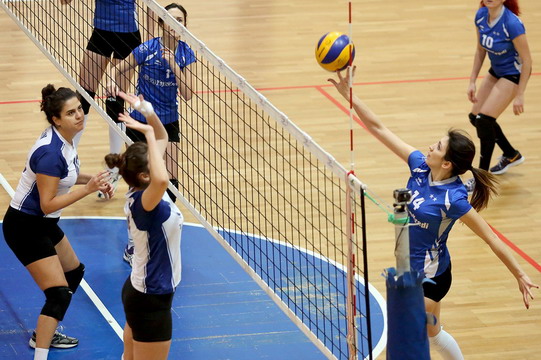 Yapı Kredi Bayan Voleybol Takımı şampiyonluk için sahaya çıkıyor...