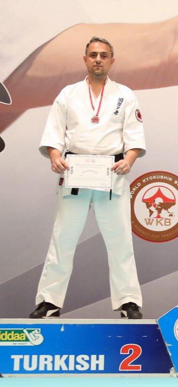 Karate Milli Takımında bir Yapı Kredili.