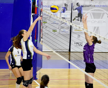 Kadın Voleybol Takımımızın galibiyet serisi devam ediyor.