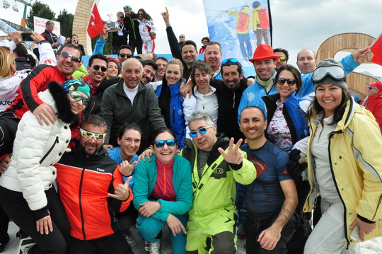 Kayak Takımımız UniCredit Ski Meeting 2017'yi başarıyla tamamladı...