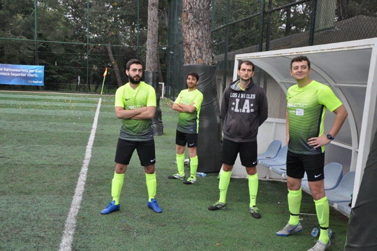 Futbol turnuvasında YKB CUP ve YKB LİG İkinci tur heyecanı başladı.