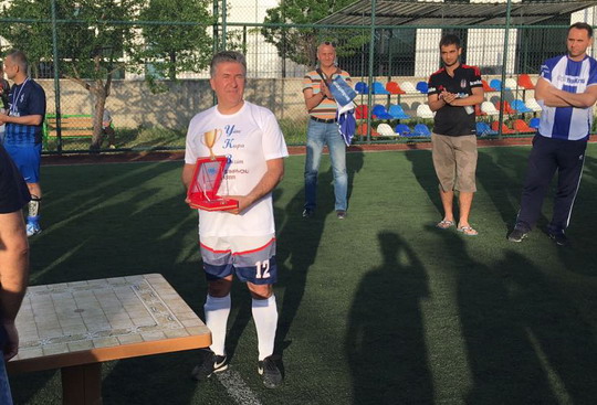 Ankara'da Şampiyon Yapı Kredi Futbol Takımı!