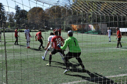 BizClub Futbol Turnuvası YKB CUP ve YKB LİG gruplarının ilk hafta maçları tamamlandı.