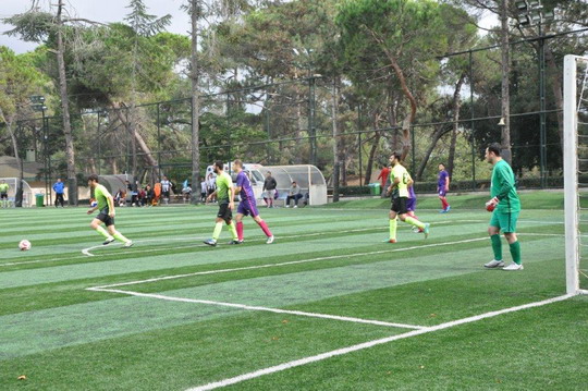 Futbol turnuvasında YKB CUP ve YKB LİG İkinci tur heyecanı başladı.