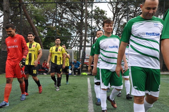 BizClub Futbol Turnuvası tüm hızıyla devam ediyor