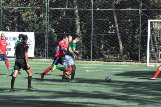 Futbol Turnuvasında 8’nci hafta maçları tamamlandı.