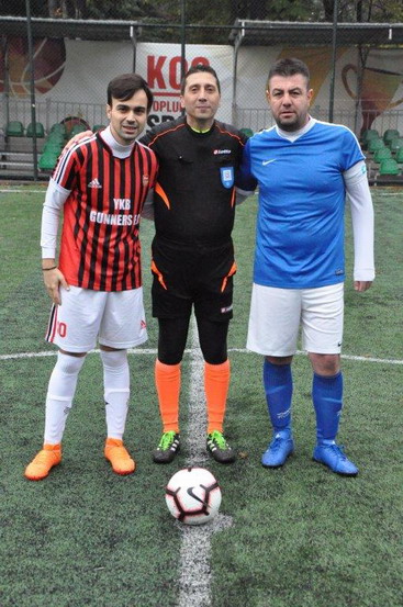 Futbol turnuvasında gruplardaki sıralamalar netleşiyor.